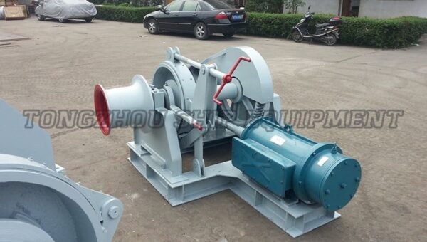 Electric Windlass 19