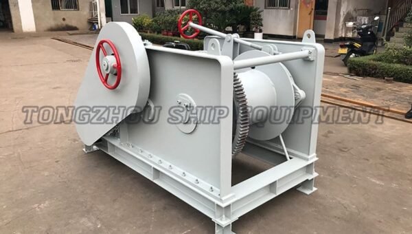 Diesel-Powered Winch 04