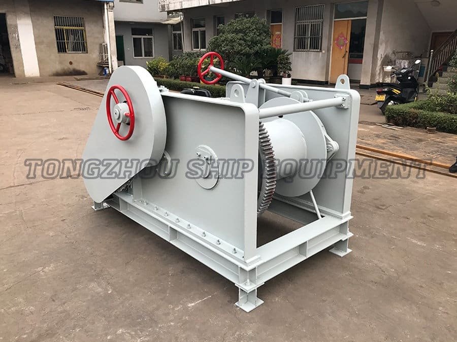 Diesel-Powered Winch 04