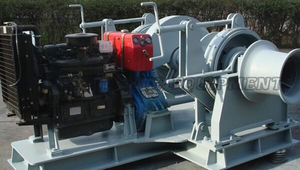 Diesel-Powered Windlass 23