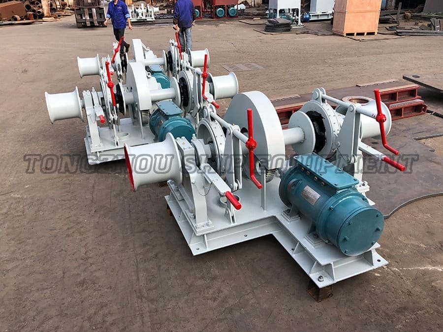 Electric Windlass 10