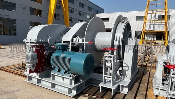 Electric Winches 09