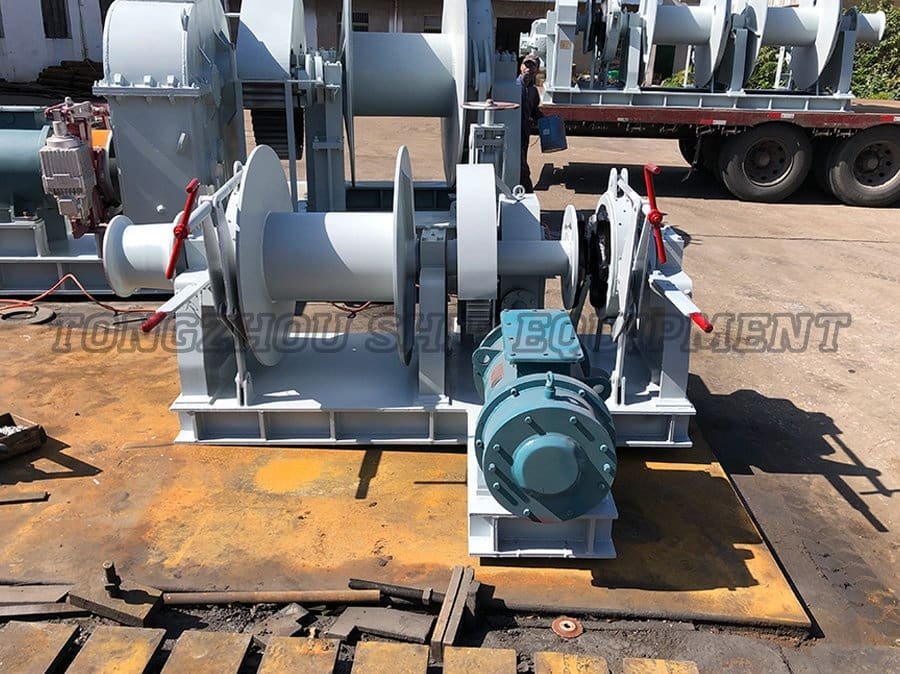 Electric Combined Windlass And Mooring Winch 10