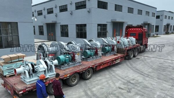 Electric Winches 15