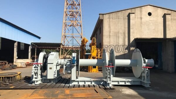 Hydraulic Combined Windlass And Mooring Winch 02