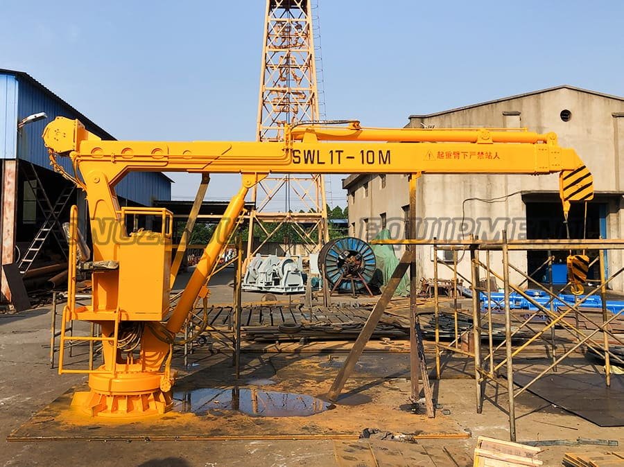 Folding Crane