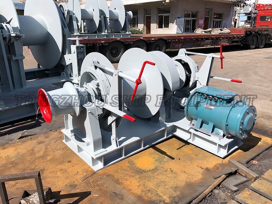 Electric Combined Windlass And Mooring Winch 03
