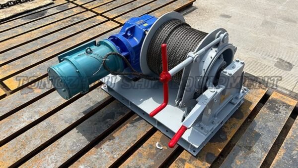 Electric Winches 19