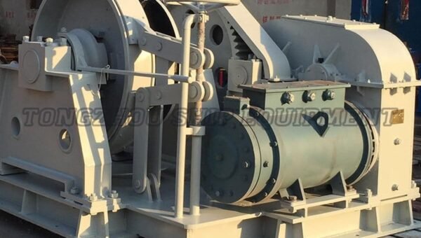 Electric Windlass 08
