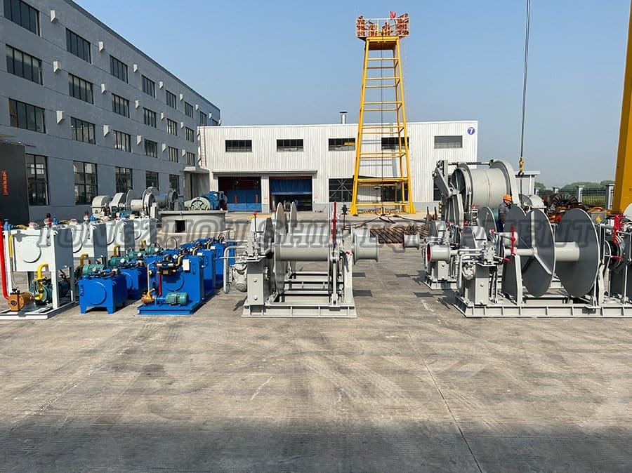Hydraulic Combined Windlass And Mooring Winch 14