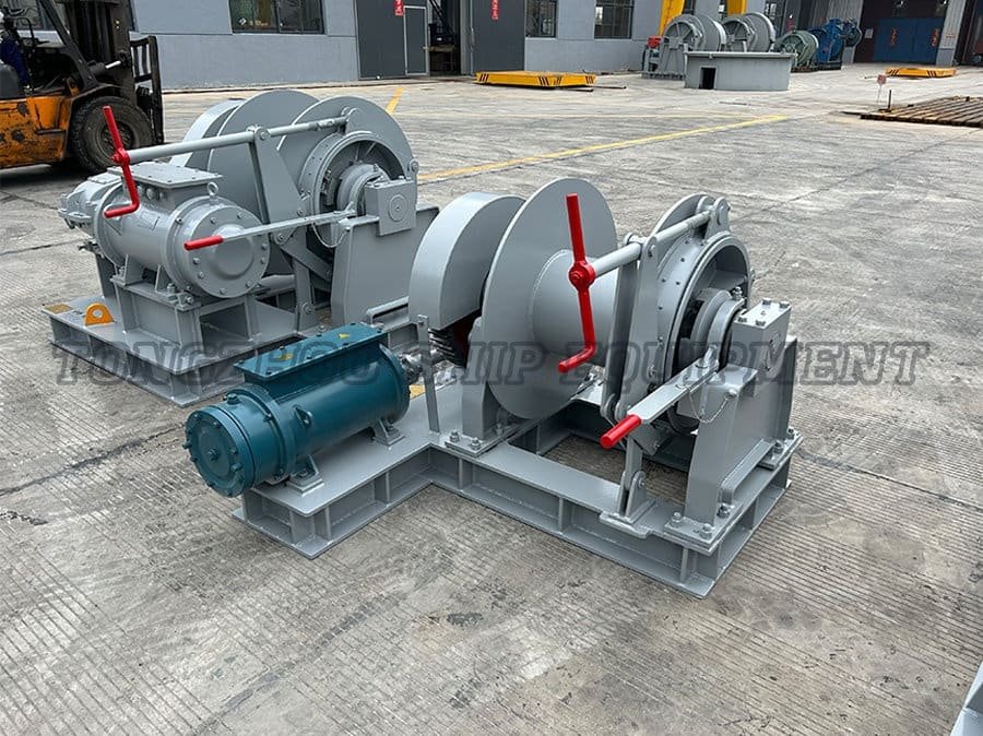 Electric Winches 08