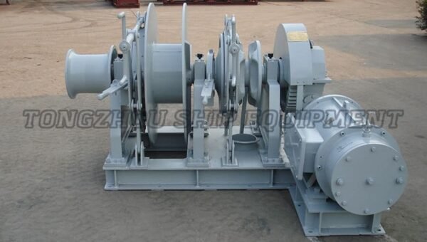 Electric Combined Windlass And Mooring Winch 07