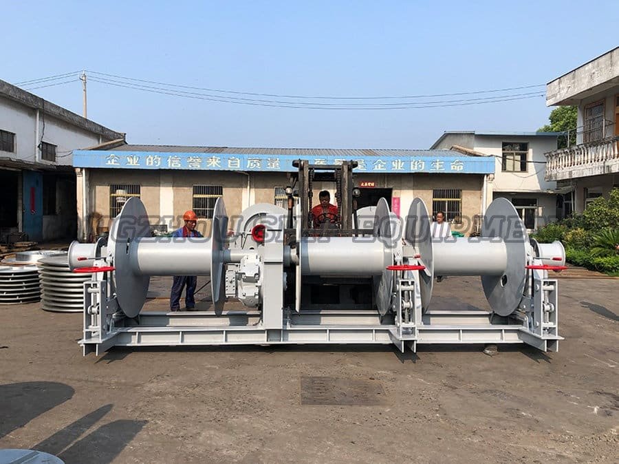 Hydraulic Winch 16