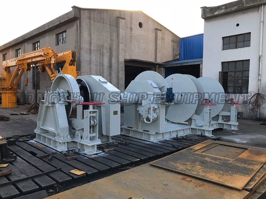 Hydraulic Combined Windlass and Mooring Winch
