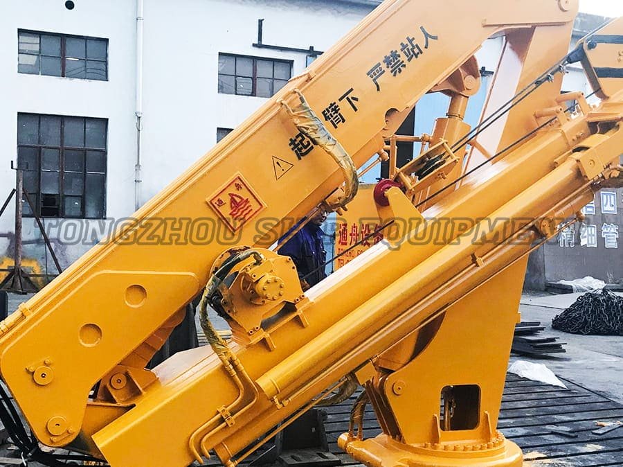 Folding Crane
