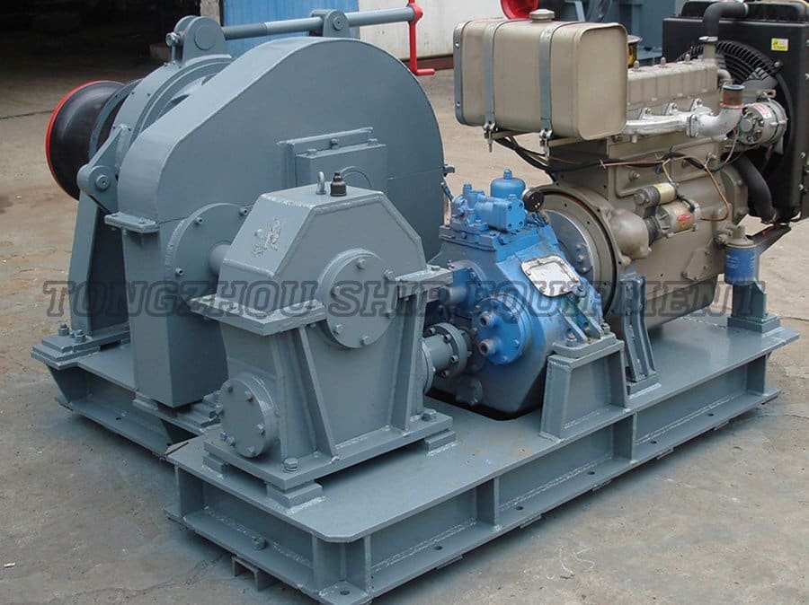 Diesel-Powered Windlass 20