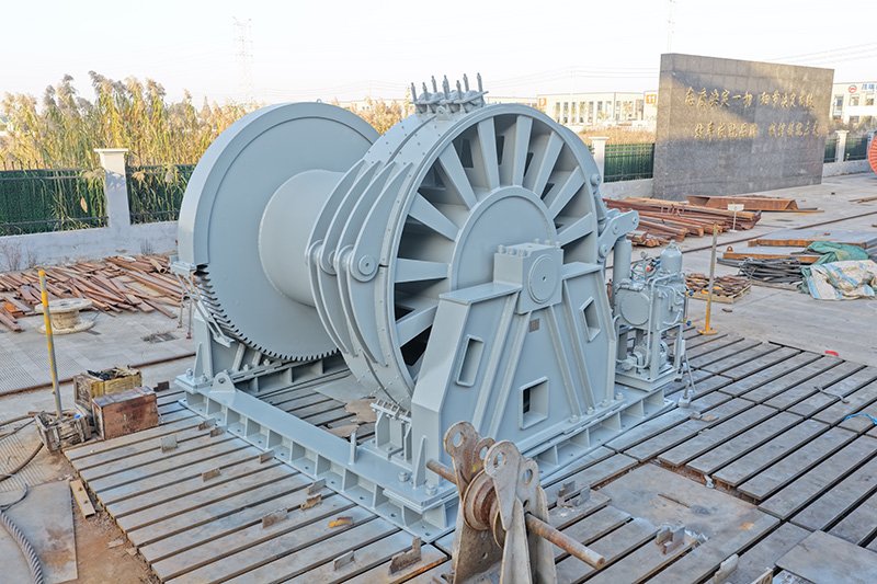 Electric Winches 23