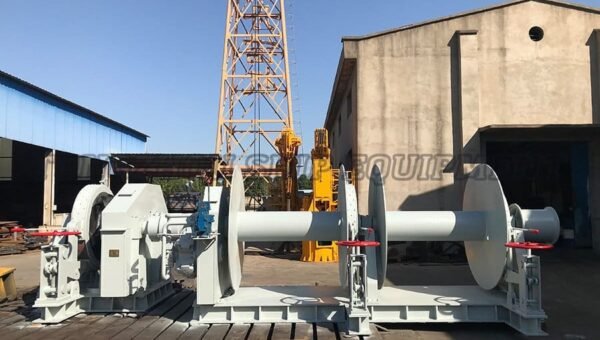 Hydraulic Combined Windlass And Mooring Winch 20