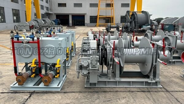 Hydraulic Combined Windlass And Mooring Winch 04