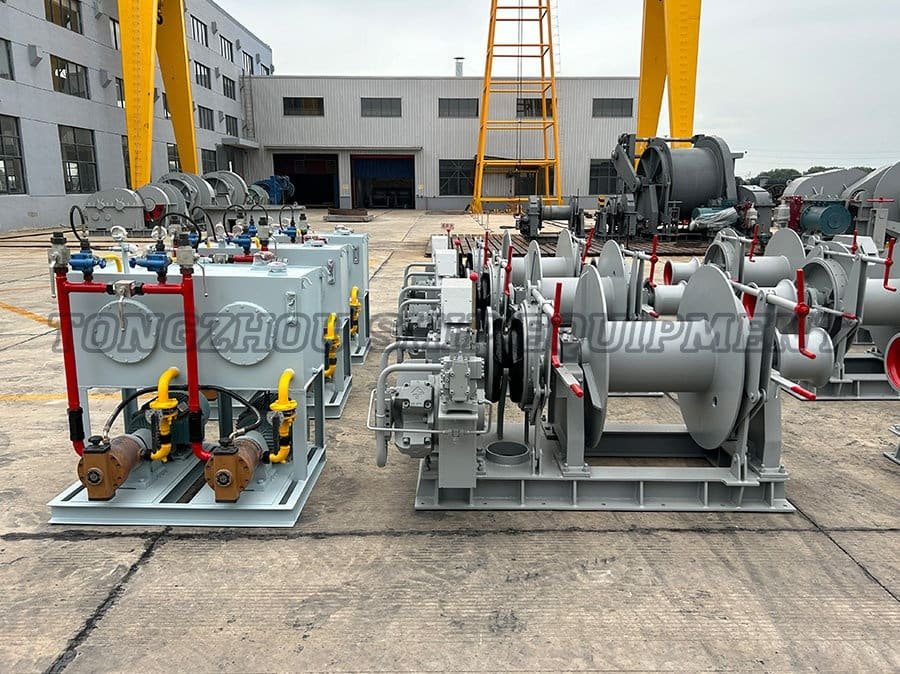 Hydraulic Combined Windlass And Mooring Winch 04