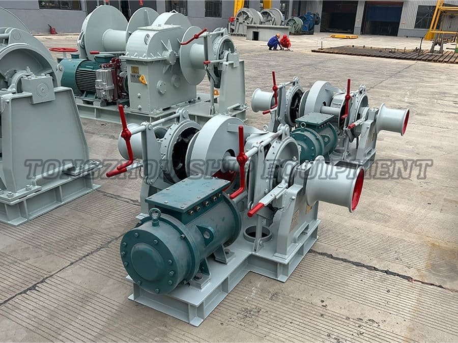 Electric Windlass 12
