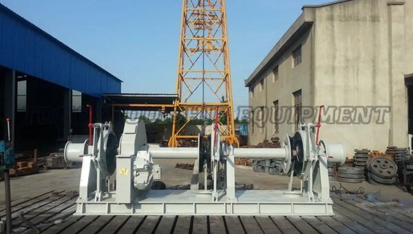 Hydraulic Windlass 07