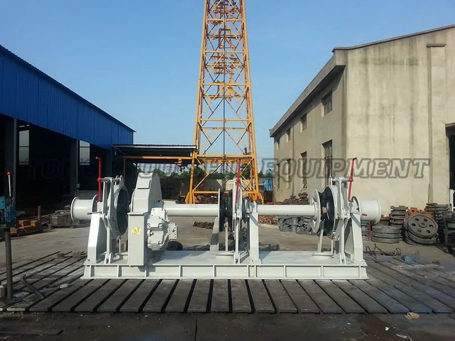 Hydraulic Windlass 07