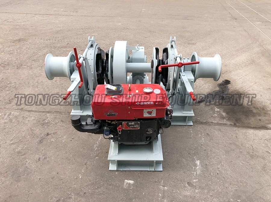 Diesel-Powered Windlass 02