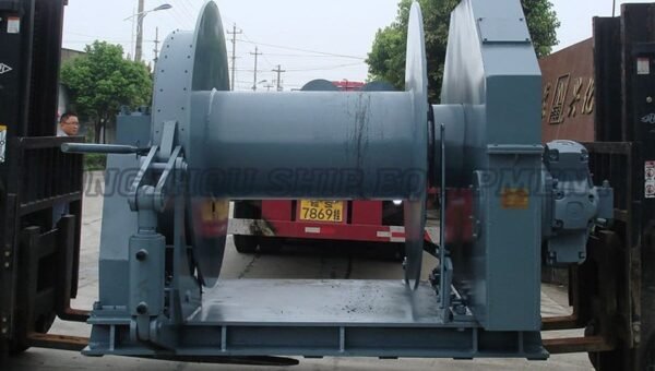 Hydraulic Winch 28
