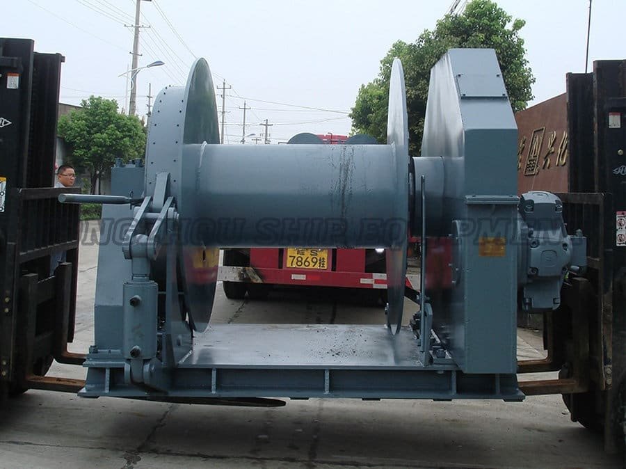 Hydraulic Winch 28