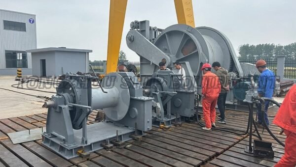 Hydraulic Winch 02