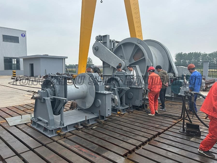 Hydraulic Winch 02