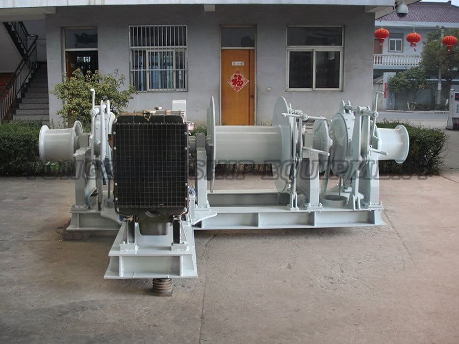 Diesel-Powered Combined Windlass And Mooring Winch 02