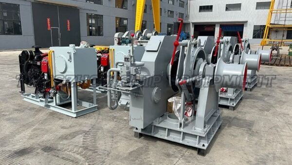 Hydraulic Windlass 03